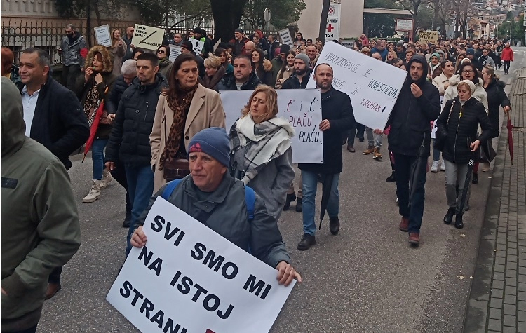 MASOVNI PROSVJEDI Neće biti nastave u HNŽ-u prije sredine siječnja?